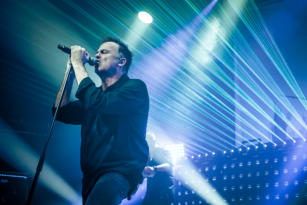 Laser effects Blind Guardian The God Machine Tour